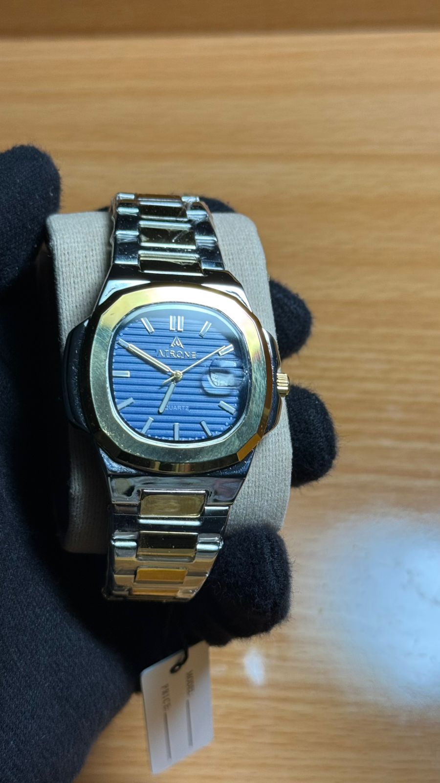 ATRONE WATCH - View 2